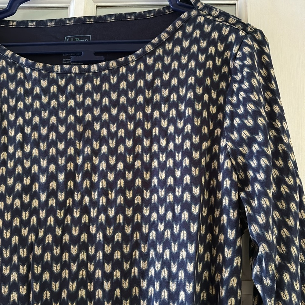 L.L. Bean Soft Supima Cotton Jewelneck Shirt Petite L Black Gold - Picture 3 of 11